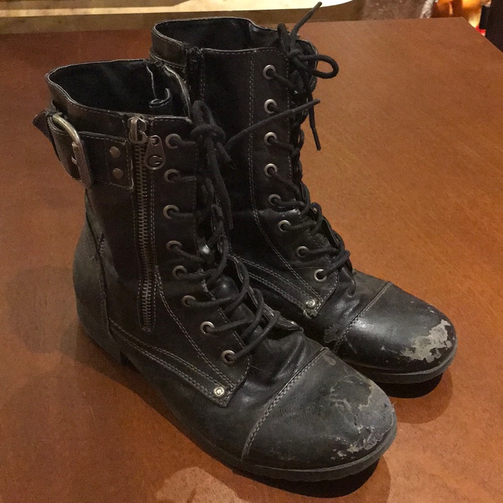 G by Guess combat boots size 9